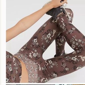 aerie floral crossover waist leggings